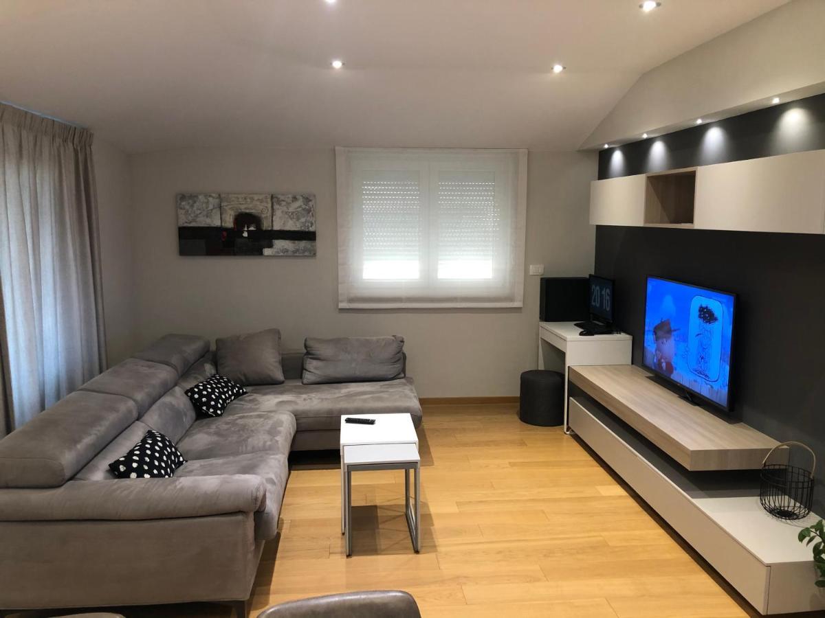 Sunny Apartment Ana Μεντουλίν Εξωτερικό φωτογραφία